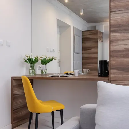 Apartment Comfortable And Modern One Bedroom Cracow By Renters *