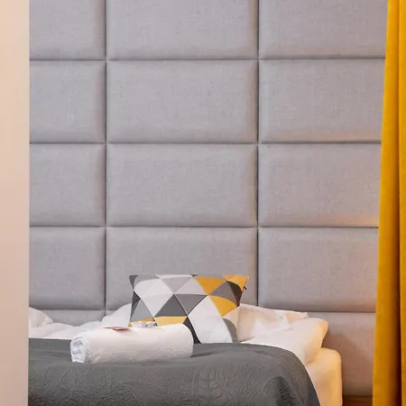 アパート Comfortable And Modern One Bedroom Cracow By Renters *