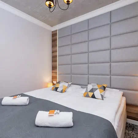 Comfortable And Modern One Bedroom Cracow By Renters Cracovie
