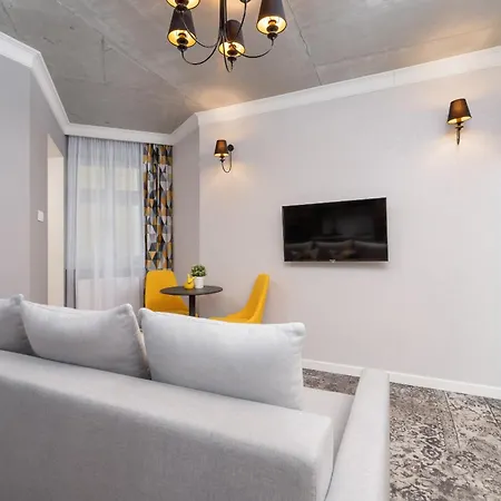 Appartement Comfortable And Modern One Bedroom Cracow By Renters Krakau